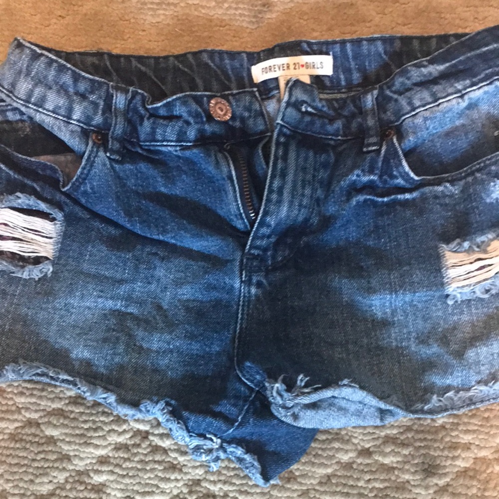 SWEET CLASSIC FOREVER 21 GIRLS SHORTS